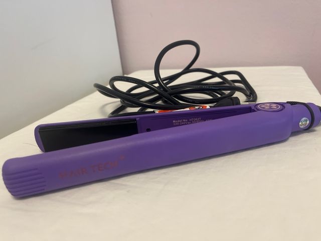 Plancha de pelo morada Hair Tech