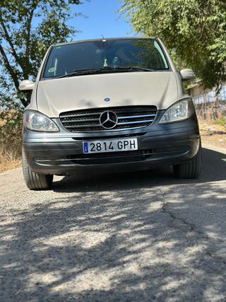 Mercedes-Benz Viano 2009