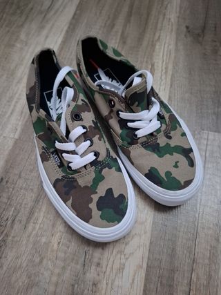 Playeros Vans niño talla 35 camuflaje