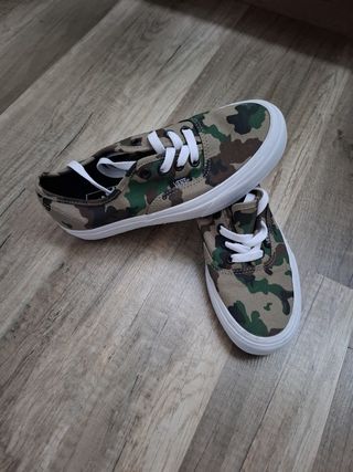 Playeros Vans niño talla 35 camuflaje