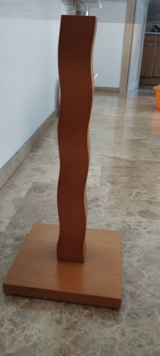 Mesa auxiliar cristal y madera cuadrada