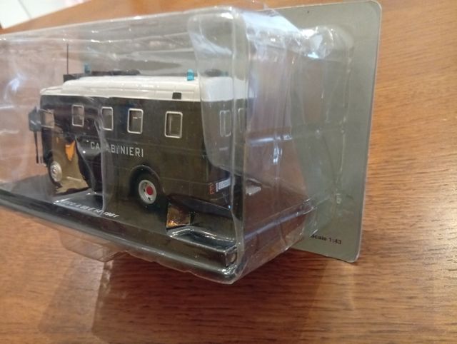 Iveco A55. 1981. Carabinieri. Modellino.