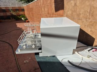 Lavavajillas de encimera blanco