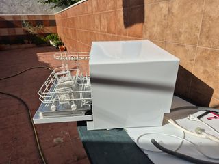 Lavavajillas de encimera blanco