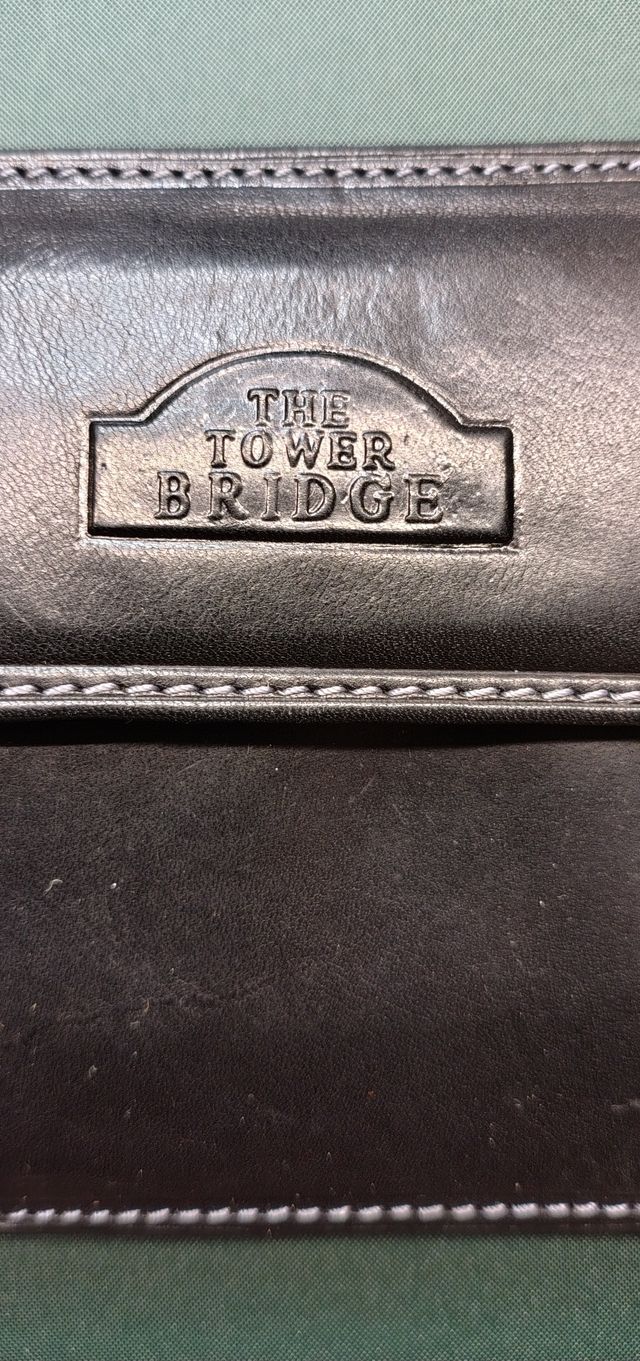 Portafoglio Tower Bridge in pelle nero