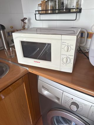 Microondas Corberó blanco