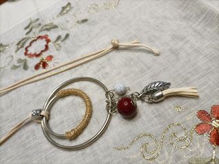 Collana con ciondoli