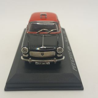 Peugeot 404 D "Paris" 1962 De Agostini 1:43