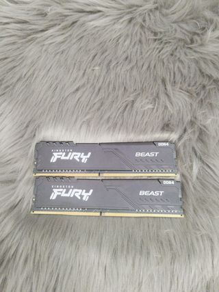 Memoria RAM Kingston FURY Beast DDR4 16GB 
