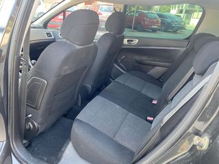 Peugeot 307 2004