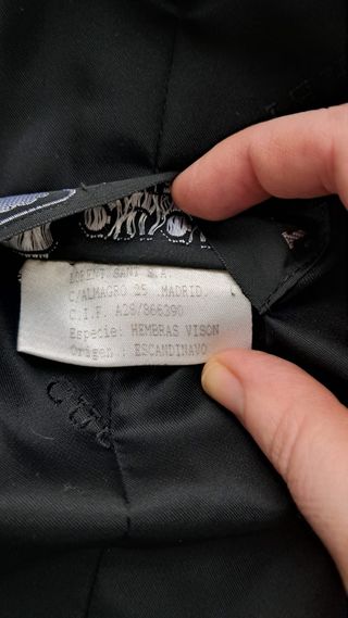 Chaquet piel azul marino, puño y cuello piel zorro