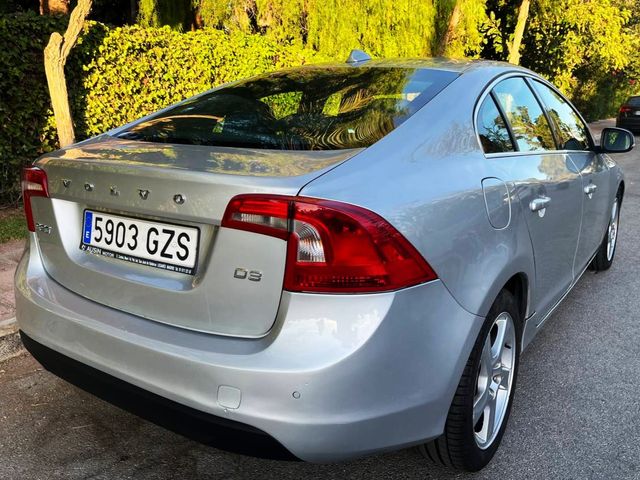 Volvo S60 2.0 D4 Momentum