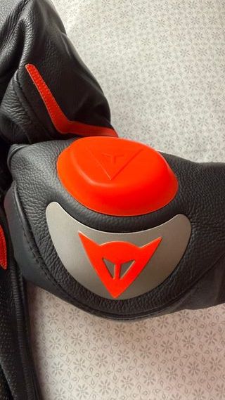 Mono hombre Dainese Laguna Seca 4 1PC Talla 48