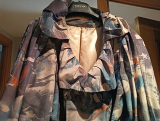 Gabardina Mujer Estampada