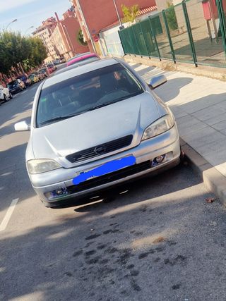 Opel Astra 2000