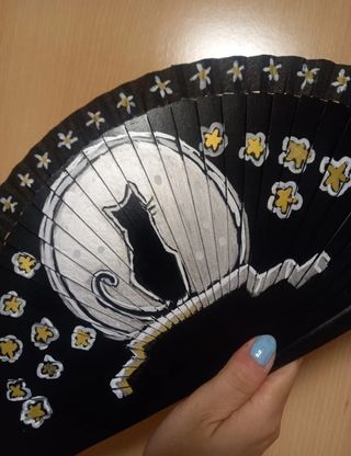Abanico artesanal gato