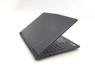 pc portatil lenovo legion y52015ikbn