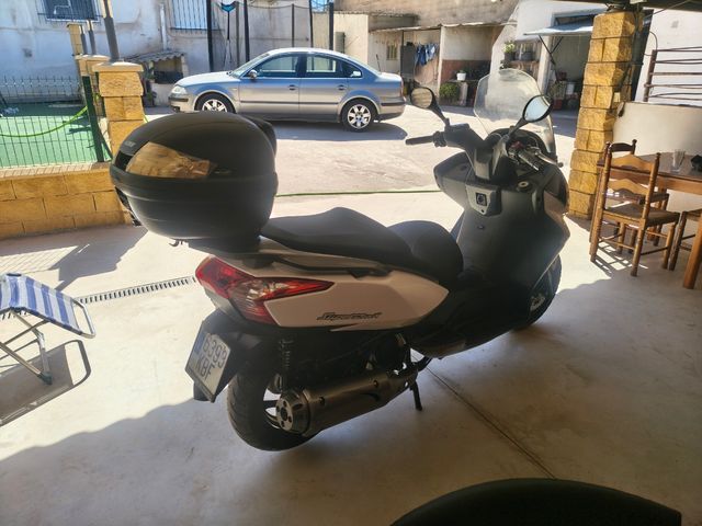 Kymco Super Dink 125