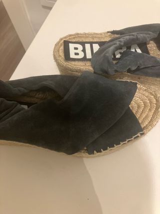 Sandalias Bimba y Lola azules 