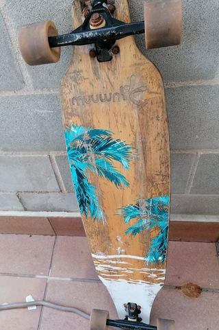 Monopatín Longboard con Diseño Tropical