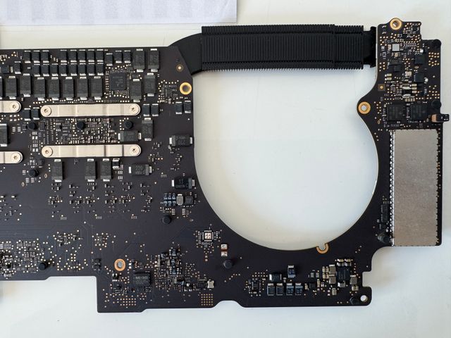 SCHEDA MADRE LOGICA MACBOOK PRO 15 A1707 ANNO 2016-17