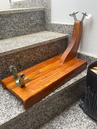 Jamonero de madera