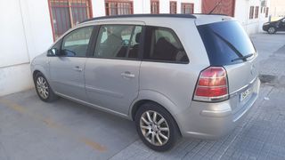 Opel Zafira 2007