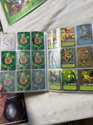 Lote Invizimals Resistencia + Criaturas Secretas