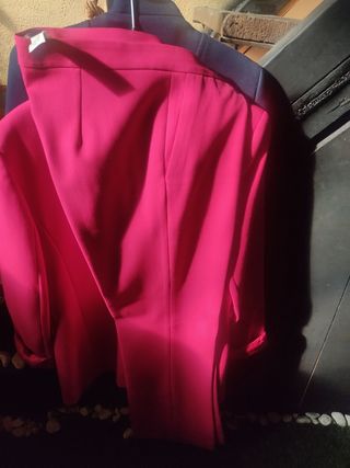Blazer Zara Rosa y pantalón 
