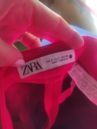 Blazer Zara Rosa y pantalón 
