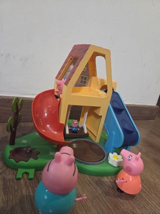 Casa Peppa Pig con muñecos y parque