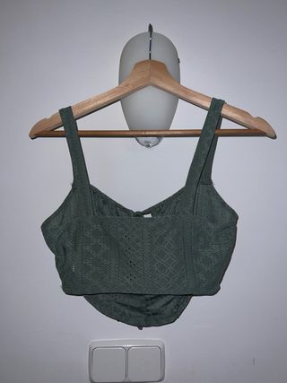 Top corto Shein verde M