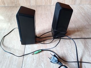 Altavoces Genius SP-110