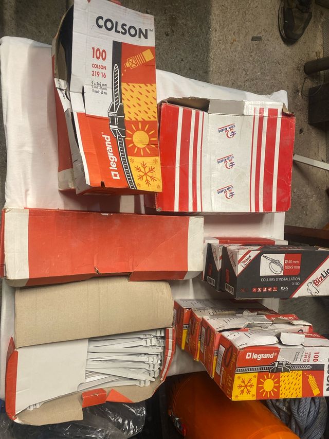 Bridas Legrand Colson y Bizline 1400-1600 unidades