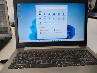 Portátil Lenovo 17 Intel Core i7 Gris