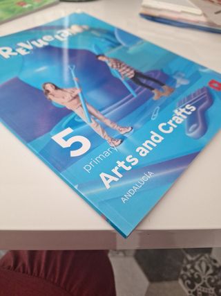 Arts and Crafts, 5 Primary, Andalucía, Revuela