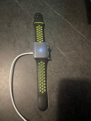 Apple Watch Series 2 Nike+ Negro/Verde