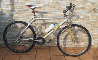 Bicicleta de Montaña de 26 pulgadas, Grislei Plata