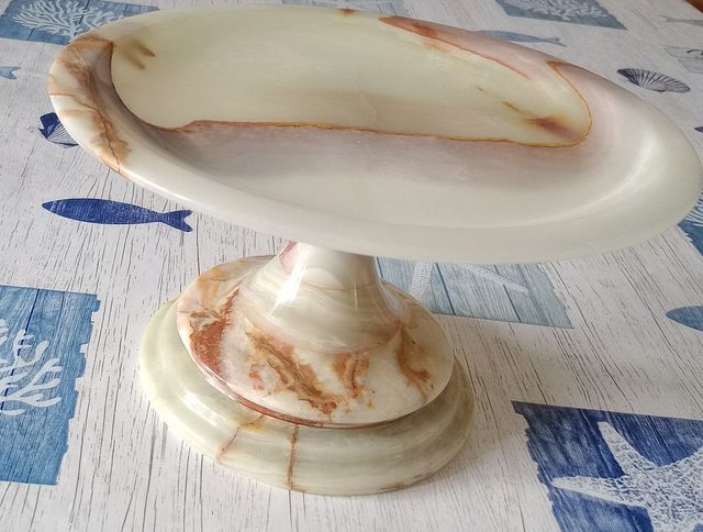 Portafrutta in onice