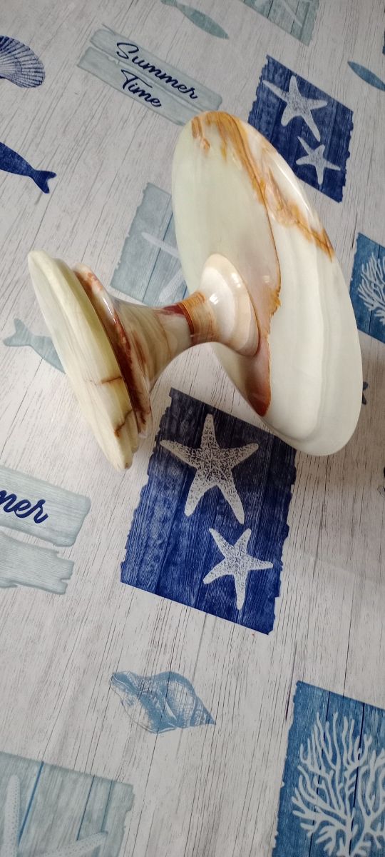 Portafrutta in onice