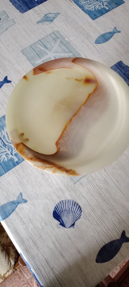 Portafrutta in onice