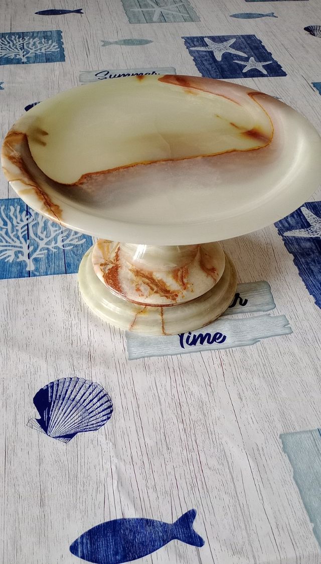 Portafrutta in onice