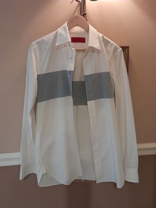 Camisa Blanca Carolina Herrera raya azul