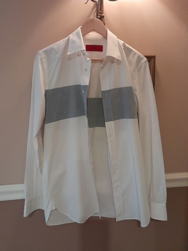 Camisa Blanca Carolina Herrera raya azul