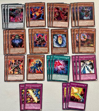 Base Demoneterno Yu-Gi-Oh! Deck
