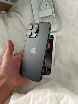 iPhone 16 Pro Max Space Gray