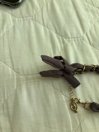 Braccialetto donna catena oro e tessuto grigio