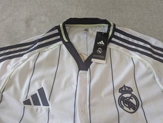 Camiseta Real Madrid Béisbol 25/26 Nueva
