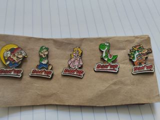 Lote 5 Pins Mario Bros Danu'up 1992
