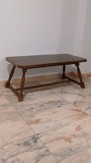 Mesa de madera maciza